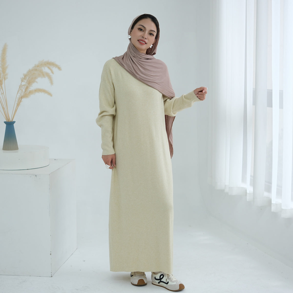 Autumn Winter Knit Maxi Dress for Muslim Women | Modest Long | detail close-up | Maha The Label modest wear