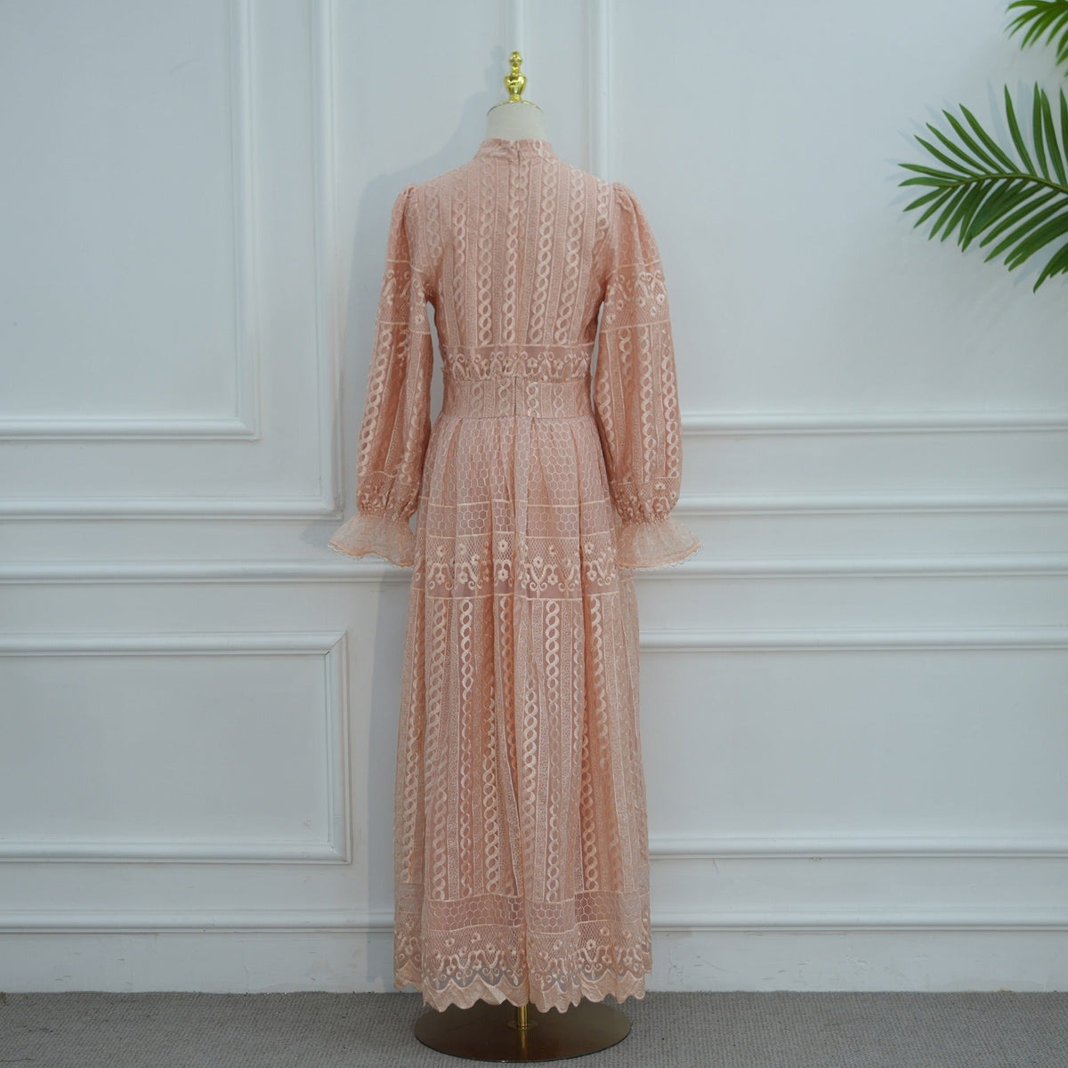 MH134 Elegant Embroidered Double Layer Abaya Dress – Luxury Modest Maxi Gown for Muslim Women