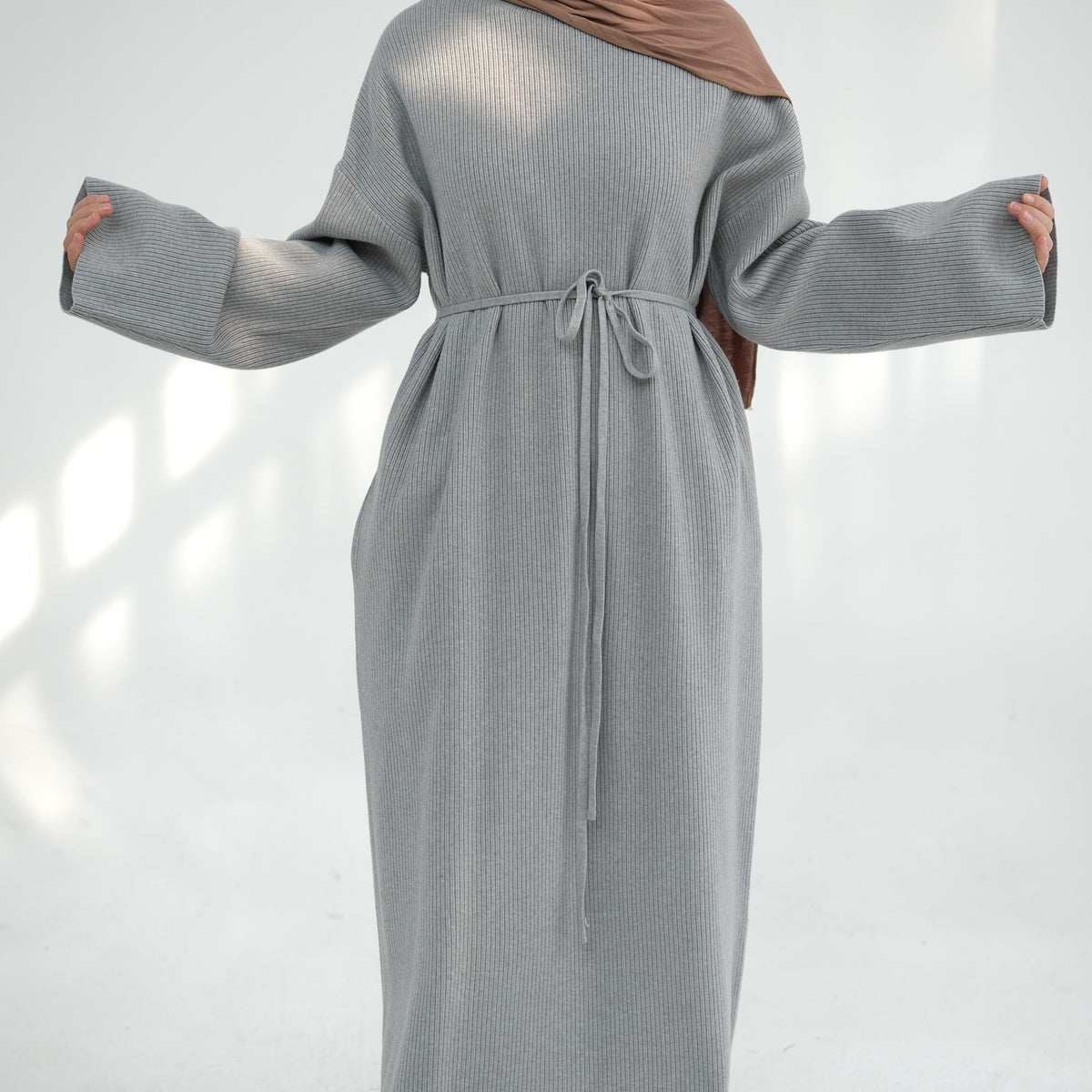 MH96 Winter Abaya for Women – Thick Knit, Loose Fit, Long Sleeve Modest Islamic Dress