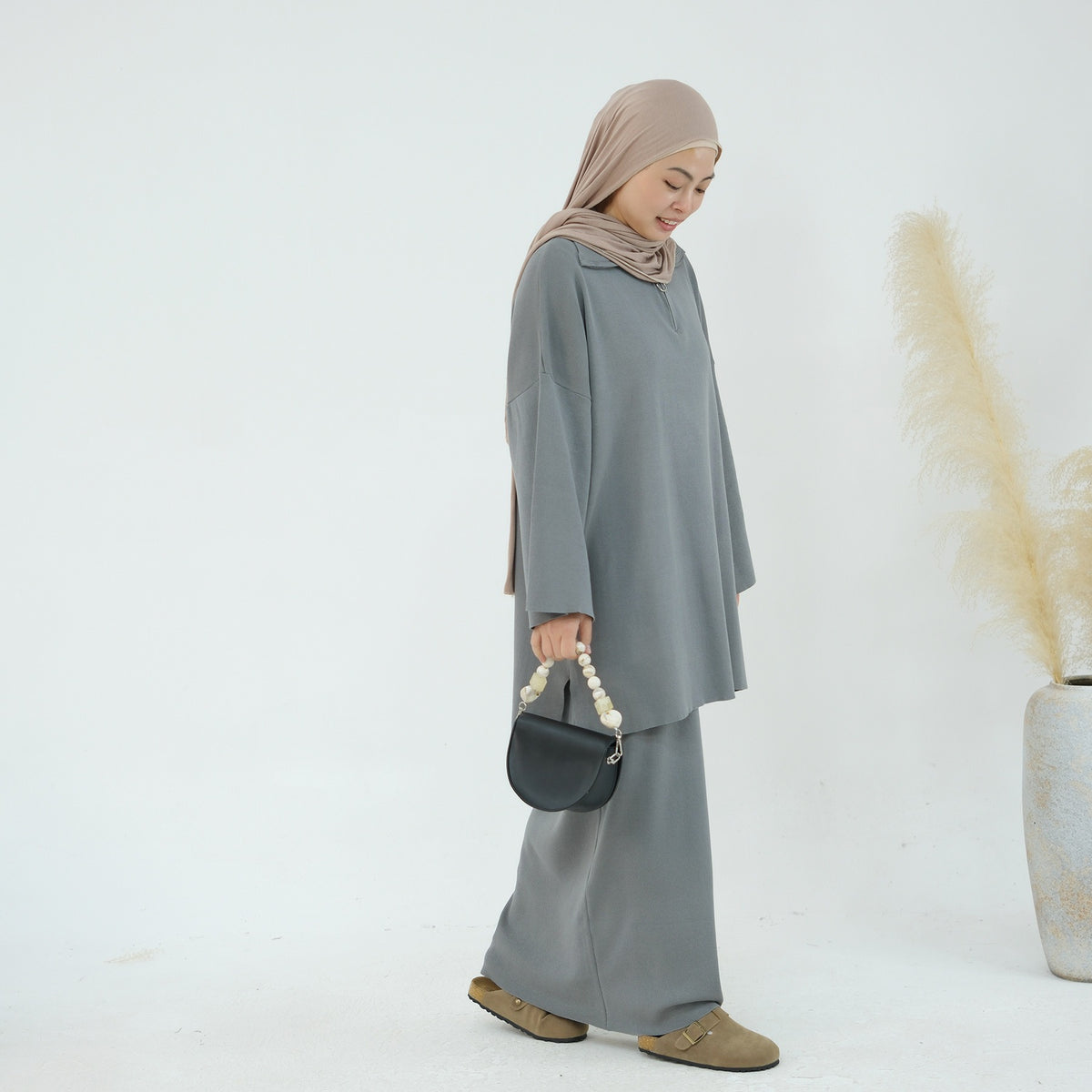 MH99 Thick Knit Two-Piece Set – Loose Sweater & Maxi Skirt for Winter