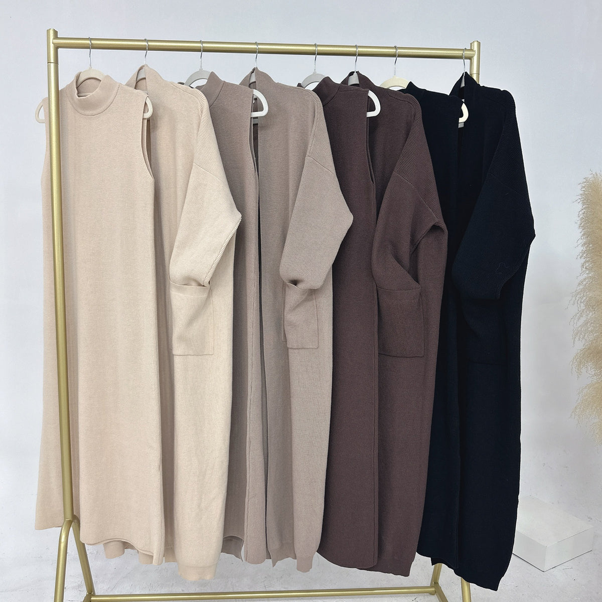 MH82 Winter Knit Abaya Set – 2-Piece Modest Co-ord (Open Cardigan + Inner Dress) with Pockets