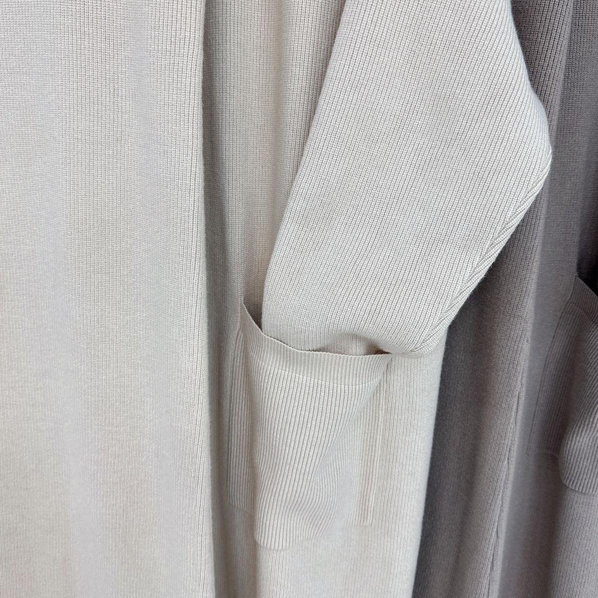 MH82 Winter Knit Abaya Set – 2-Piece Modest Co-ord (Open Cardigan + Inner Dress) with Pockets