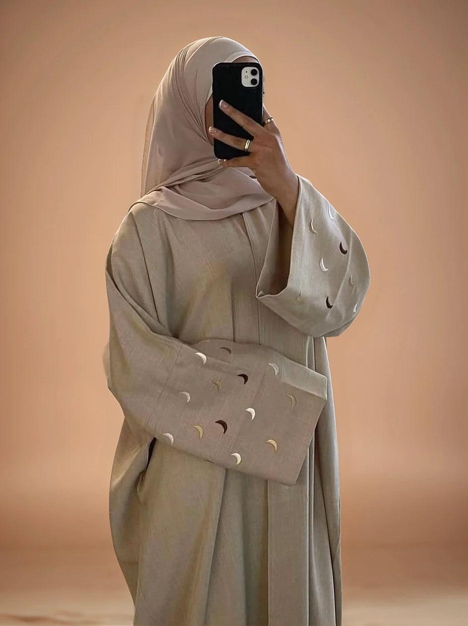Elegant Moon Kimono Style Abaya with Hijab Set | Modest Islamic Dress for Women | Stylish & Comfortable Muslim Wear - Mahathelabel