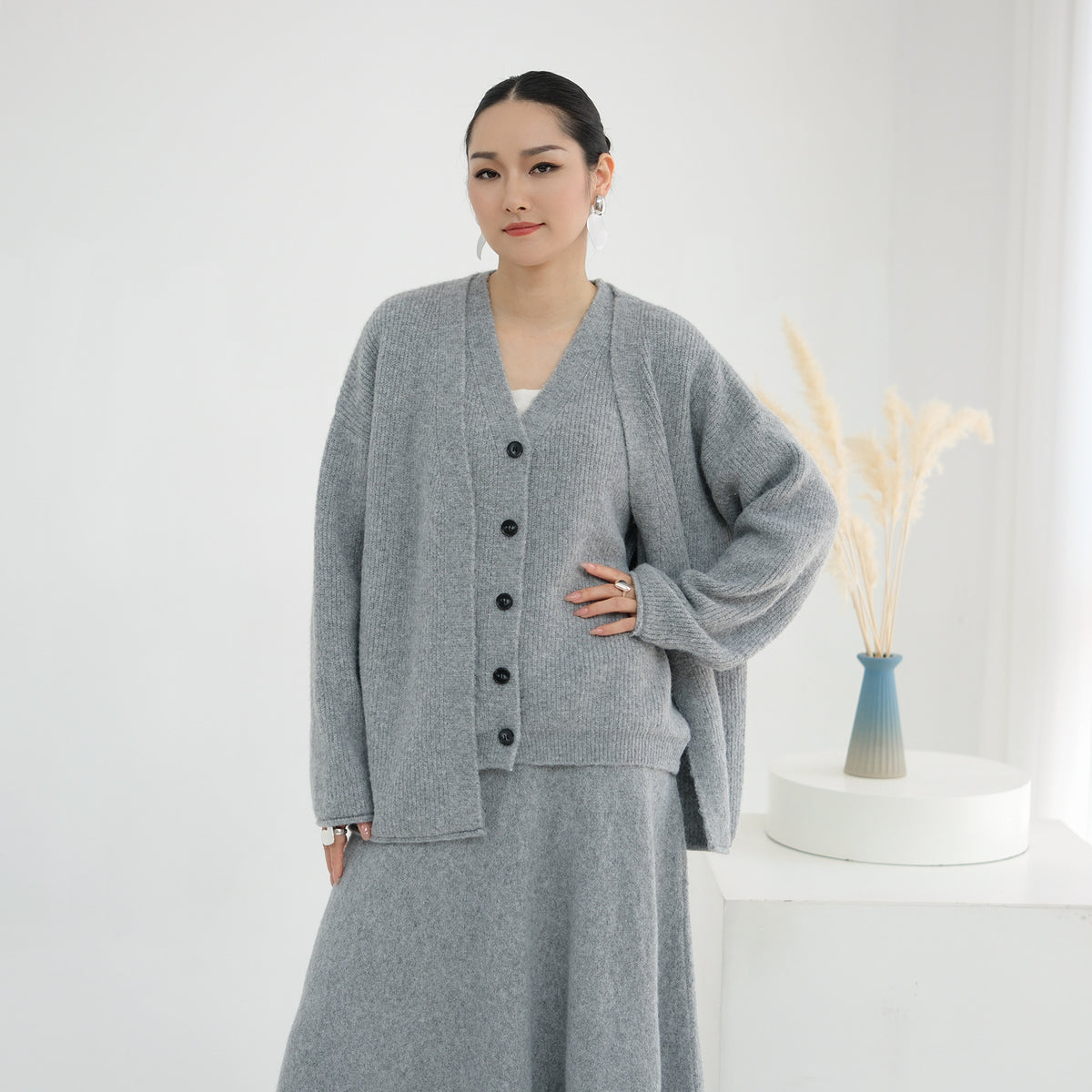 MH72 Winter Knit 3-Piece Abaya Set for Muslim Women – Modest Hijabi Co-ord (Cardigan + Vest + Skirt)