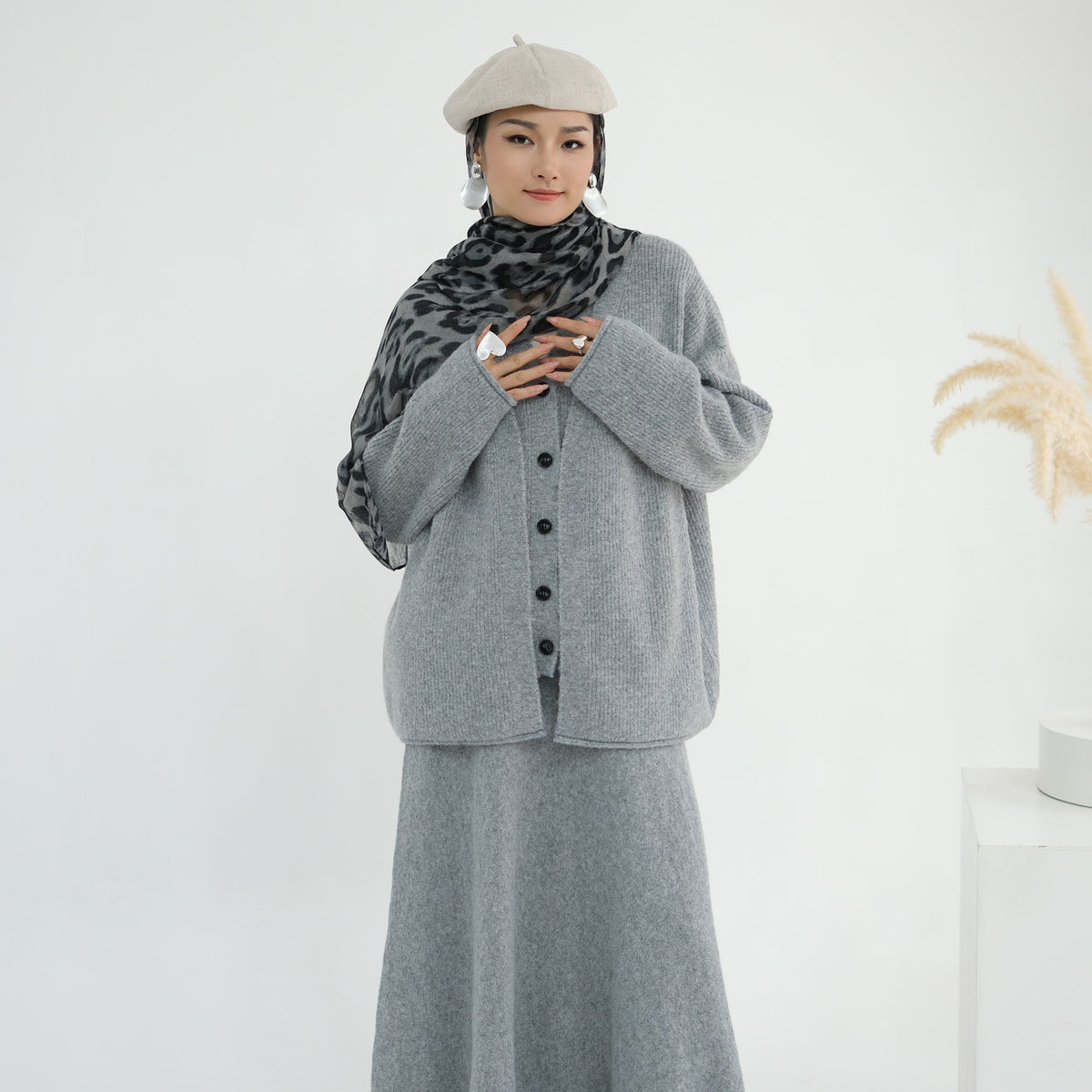 MH72 Winter Knit 3-Piece Abaya Set for Muslim Women – Modest Hijabi Co-ord (Cardigan + Vest + Skirt)