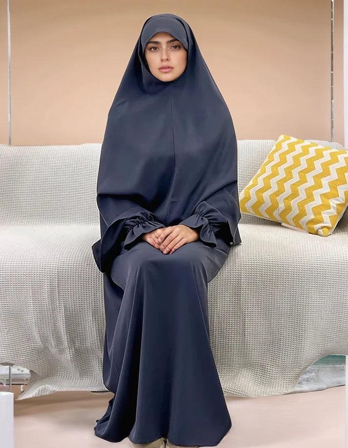 Two-Piece Abaya Set with Oversized Scarf | Modest Muslim Wear - Mahathelabel