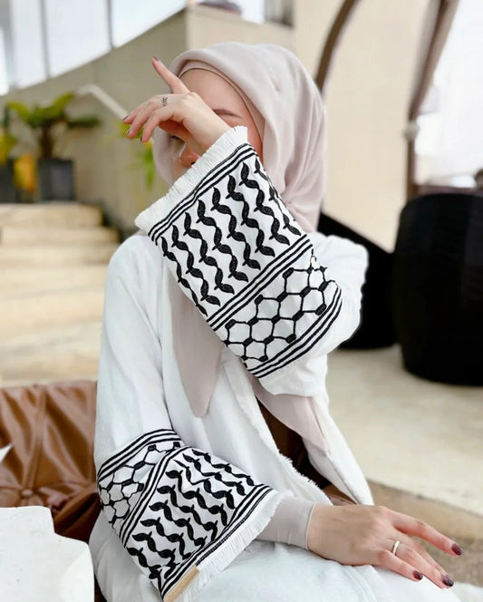 Keffiyeh Kimono Abaya – Belted Robe with Tassels (Cardigan + | front view | Maha The Label modest fashion outfit