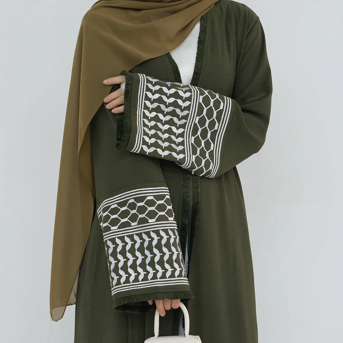 Keffiyeh Kimono Abaya – Belted Robe with Tassels (Cardigan + | back view | Maha The Label modest fashion outfit
